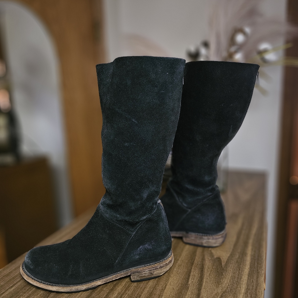 Freebird Black Suede Boots